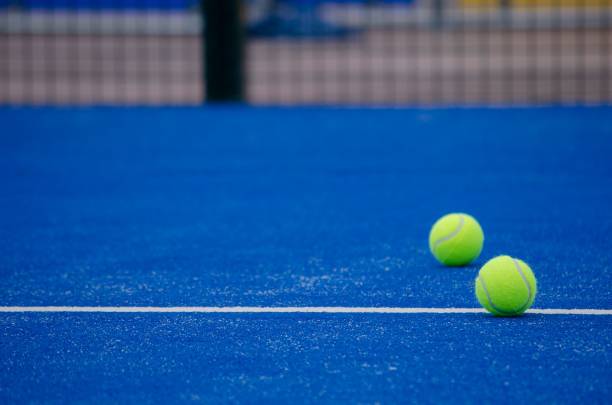 constructeur court de tennis